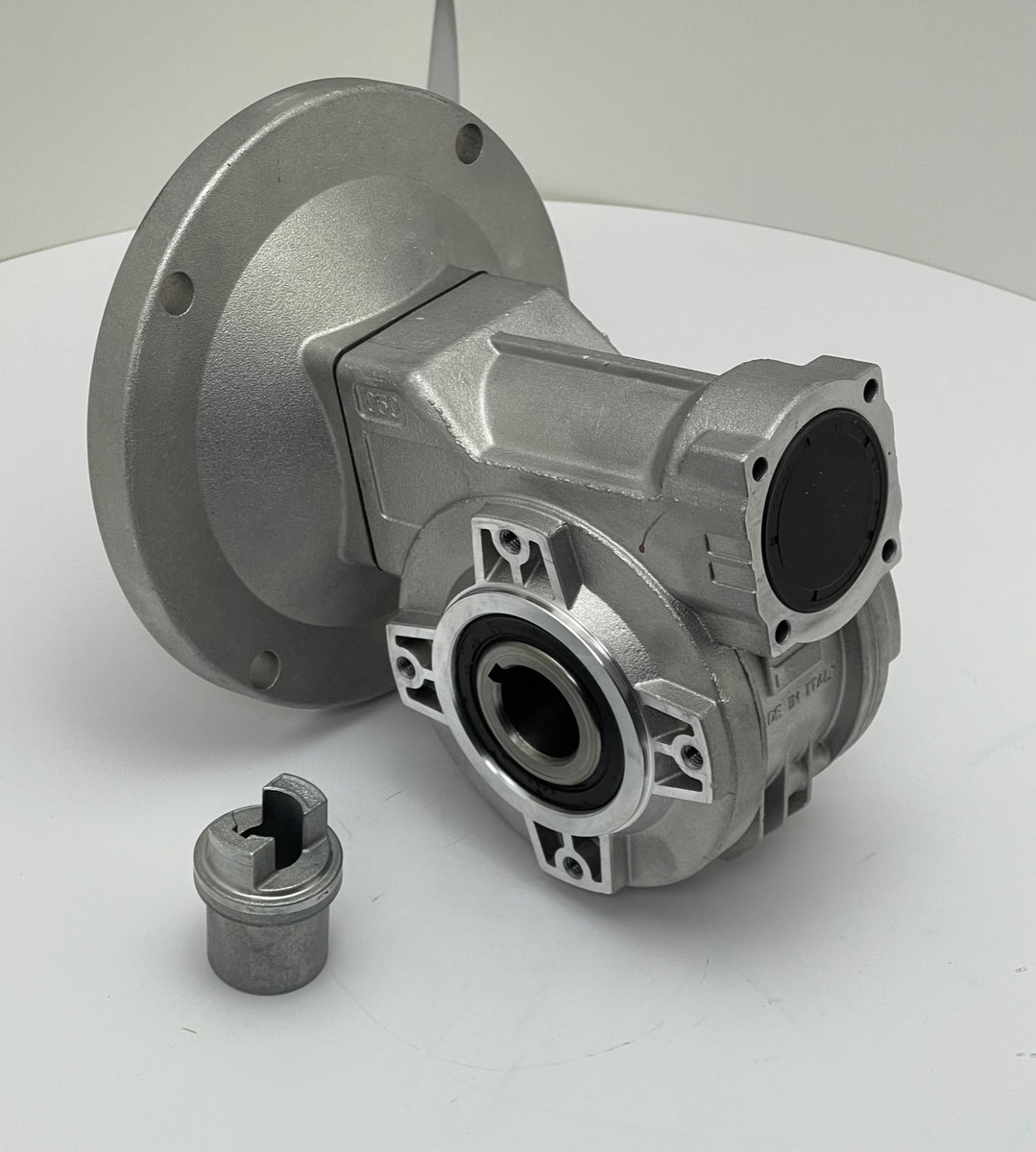 P050 modular worm/gear reducer – TVT America