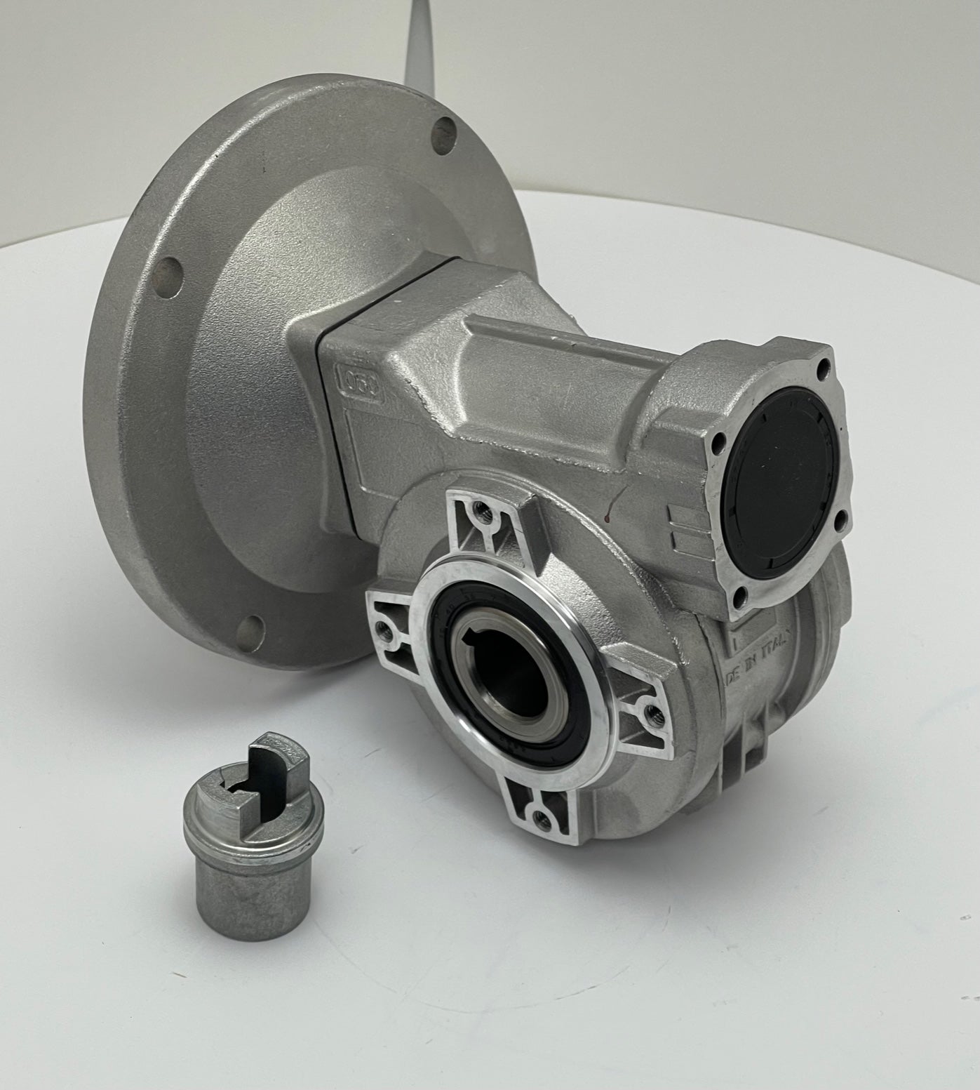 P050 modular worm/gear reducer
