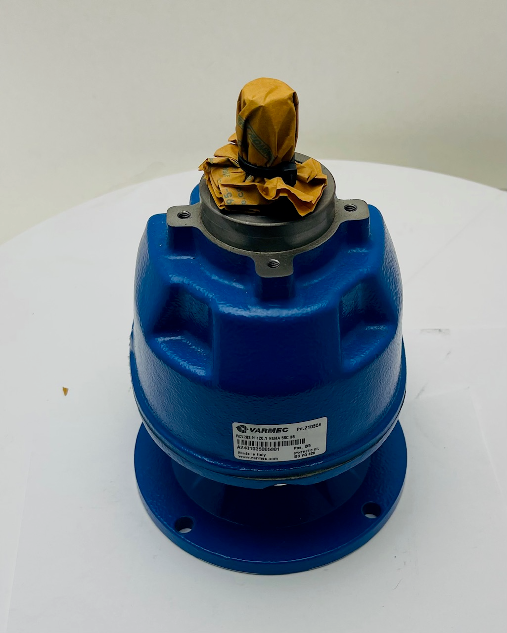 RCV 203 N 120.1  NEMA 56C D=19.05mm