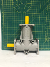 Load image into Gallery viewer, Poggi Bevel Gearbox 4030